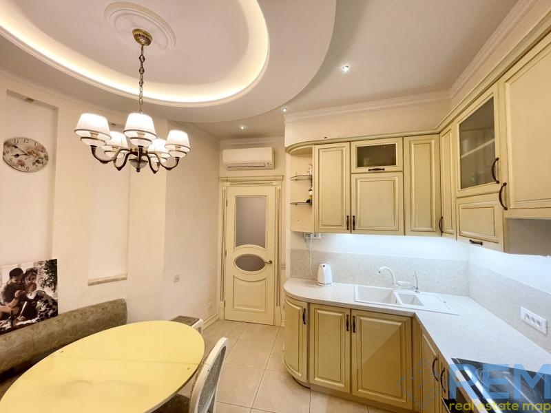 продажа двухкомнатной квартиры номер A-174391 в Приморском районе, фото номер 8